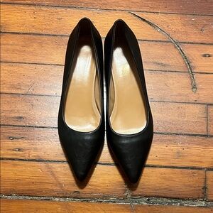 Elegant Black Women's Pumps